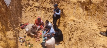 बैतडीको दशरथचन्दमा बहुउद्देश्यीय नगर भवनको शिलान्यास 